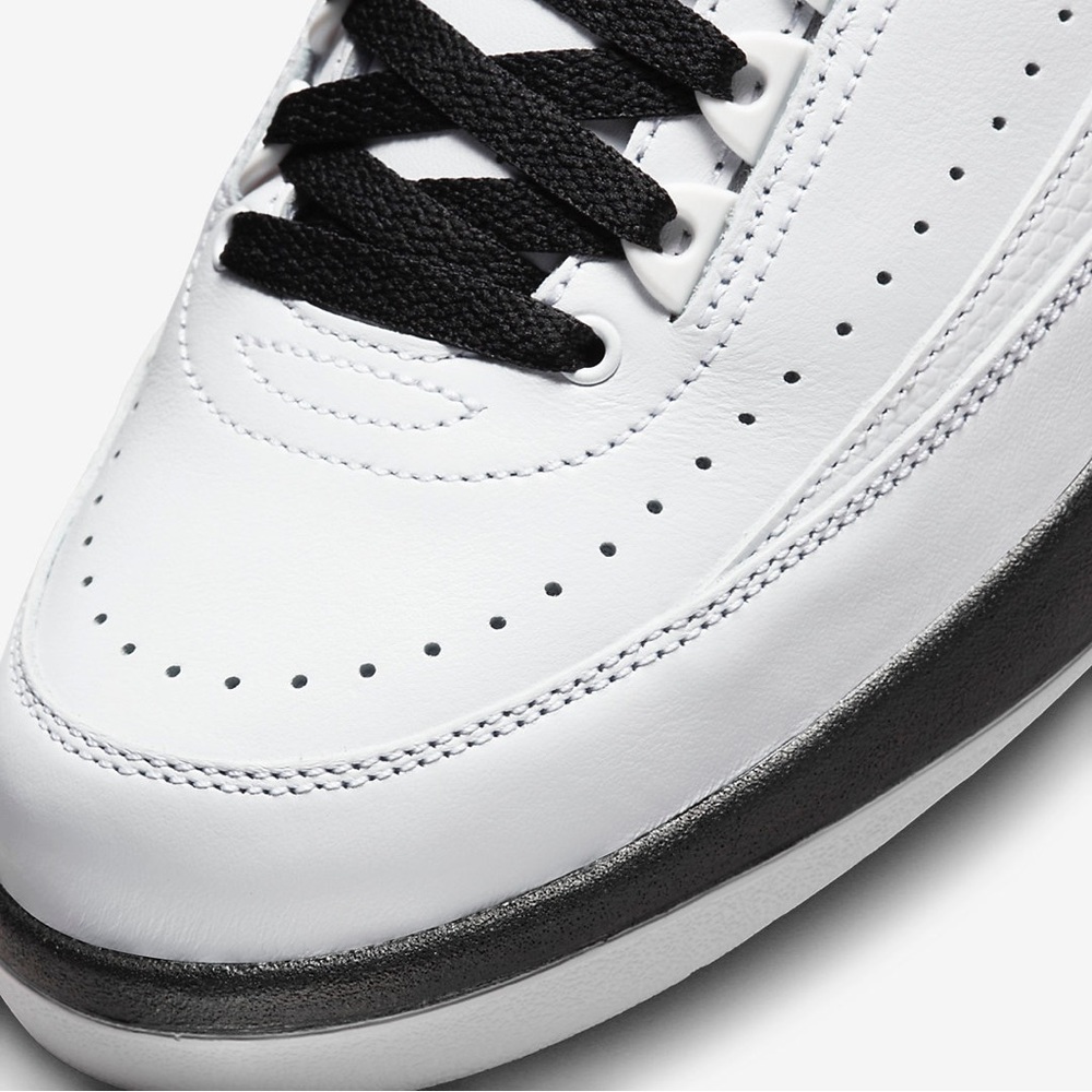 Nike Air Jordan 2 OG Chicago white Black Varsity Red DX2454-106 size 8 - 13 - Picture 11 of 14